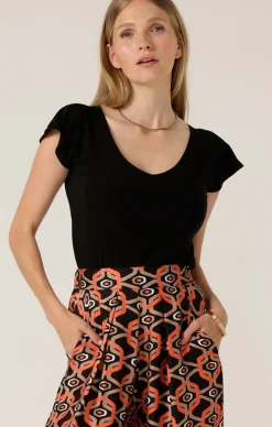ANALIA TOP IN BLACK