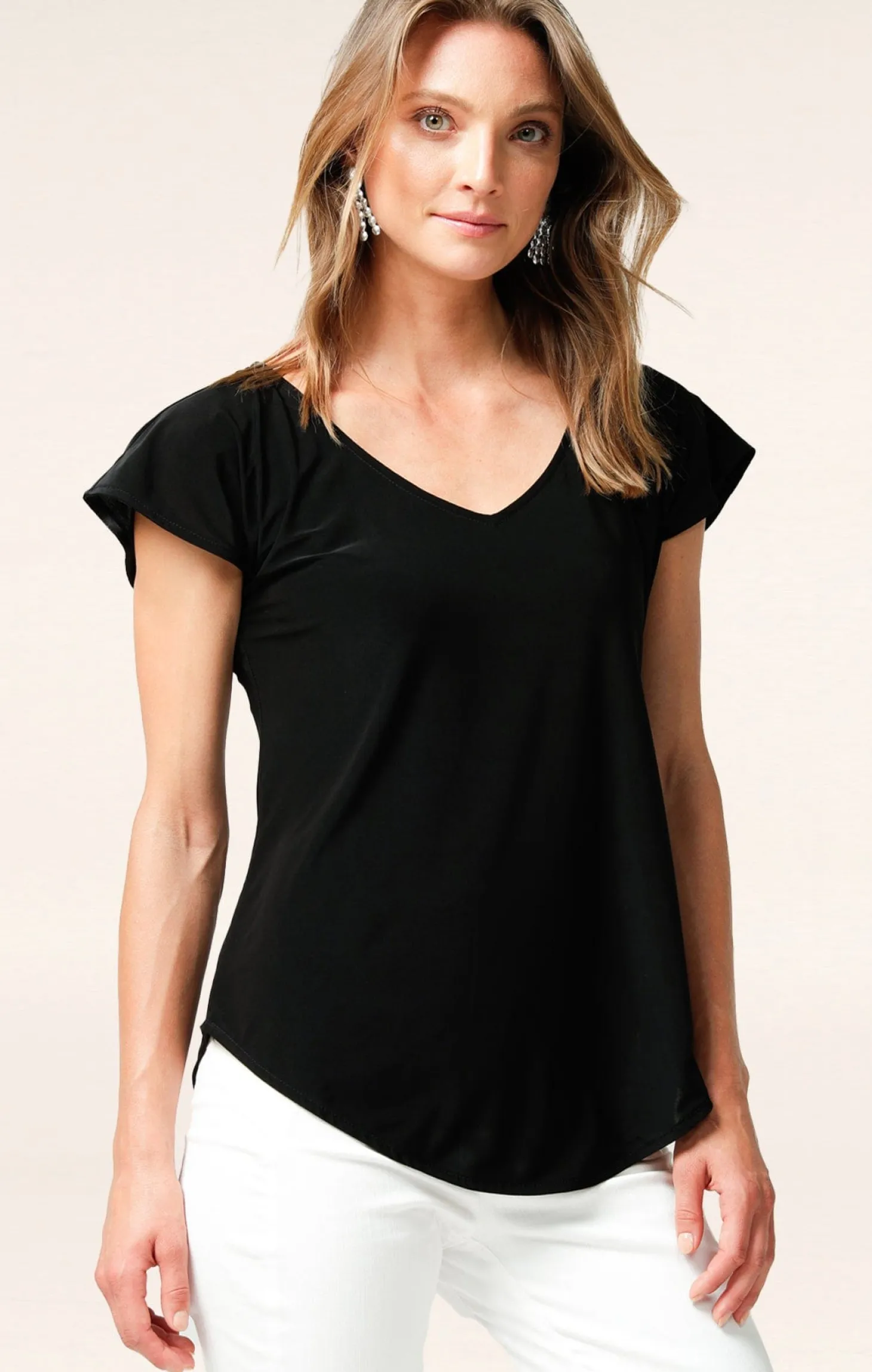 ANALIA TOP IN BLACK