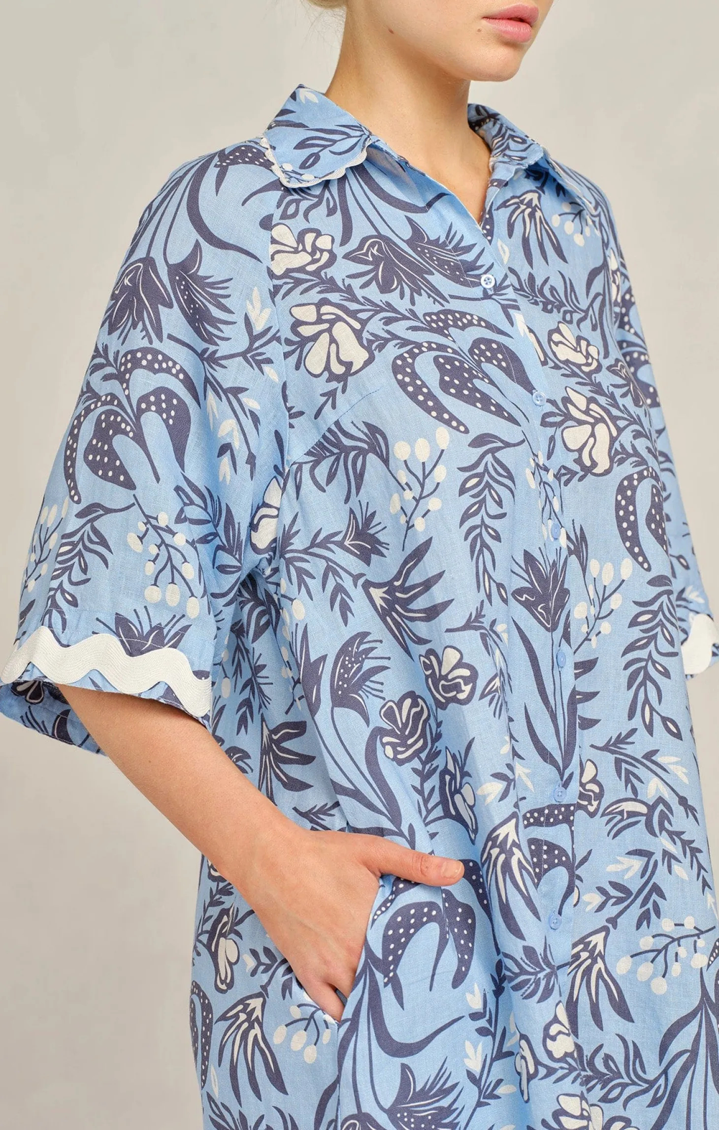 AURIENNE WAVE DRESS IN CORNFLOWER
