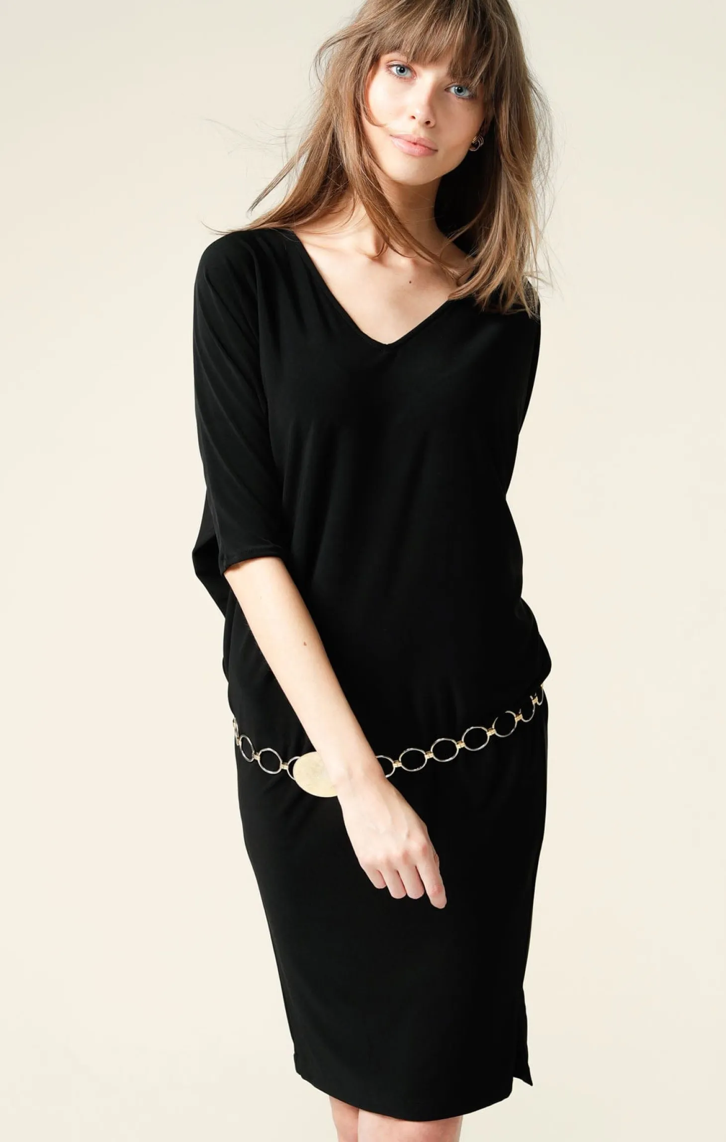 BATWING DRESS IN BLACK