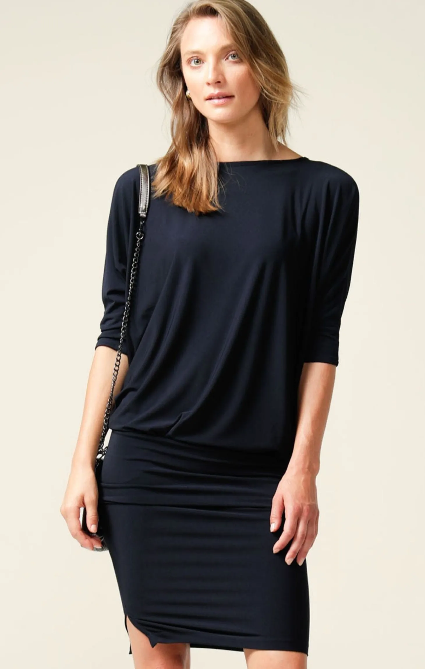 BATWING DRESS IN NAVY