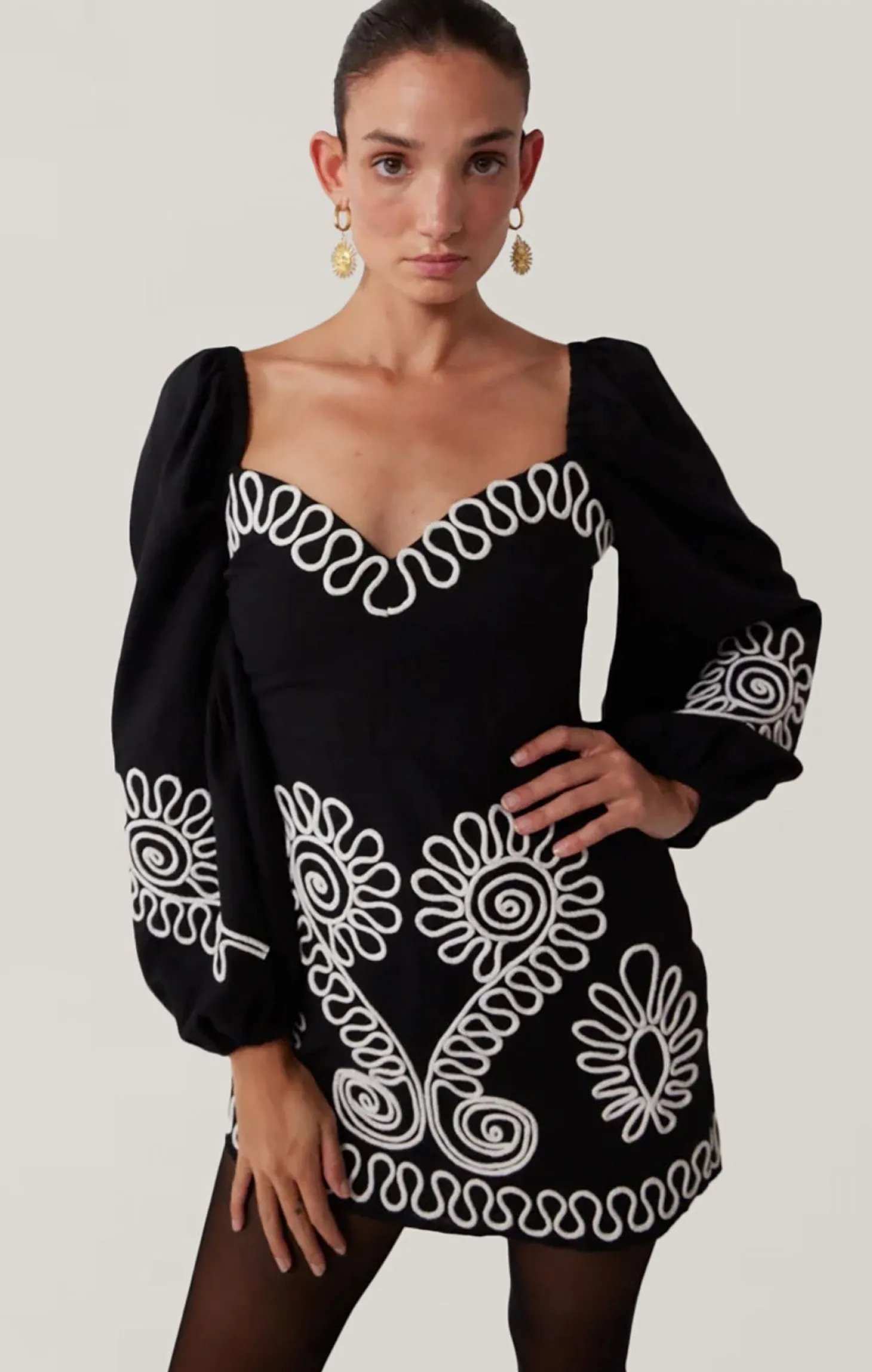 CARMENSITA MINI DRESS IN NOIR