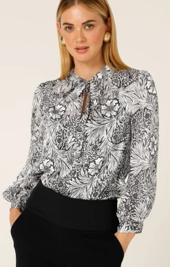 FLORENTINE BLOUSE IN BLACK WHITE FLORAL