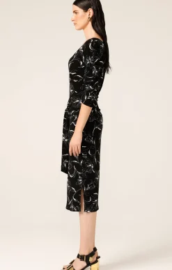 FLOWER LINE DRESS
