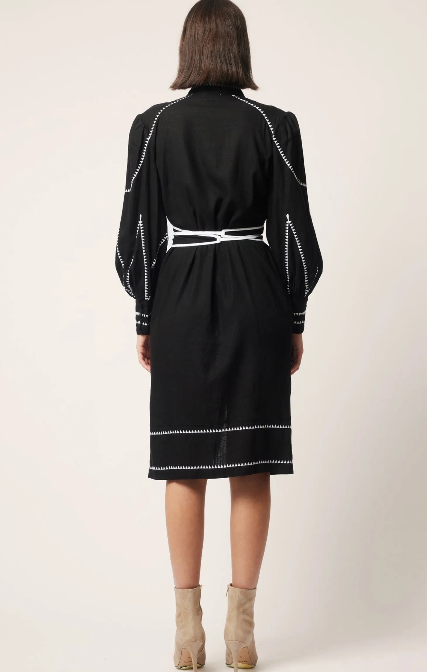 MERIDIAN DRESS IN BLACK