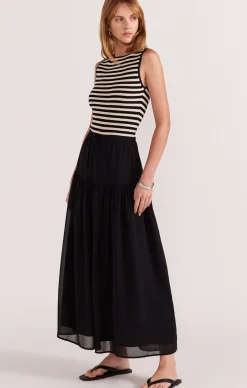 MILLA MIDI SKIRT IN BLACK
