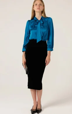 PENCIL SKIRT IN BLACK
