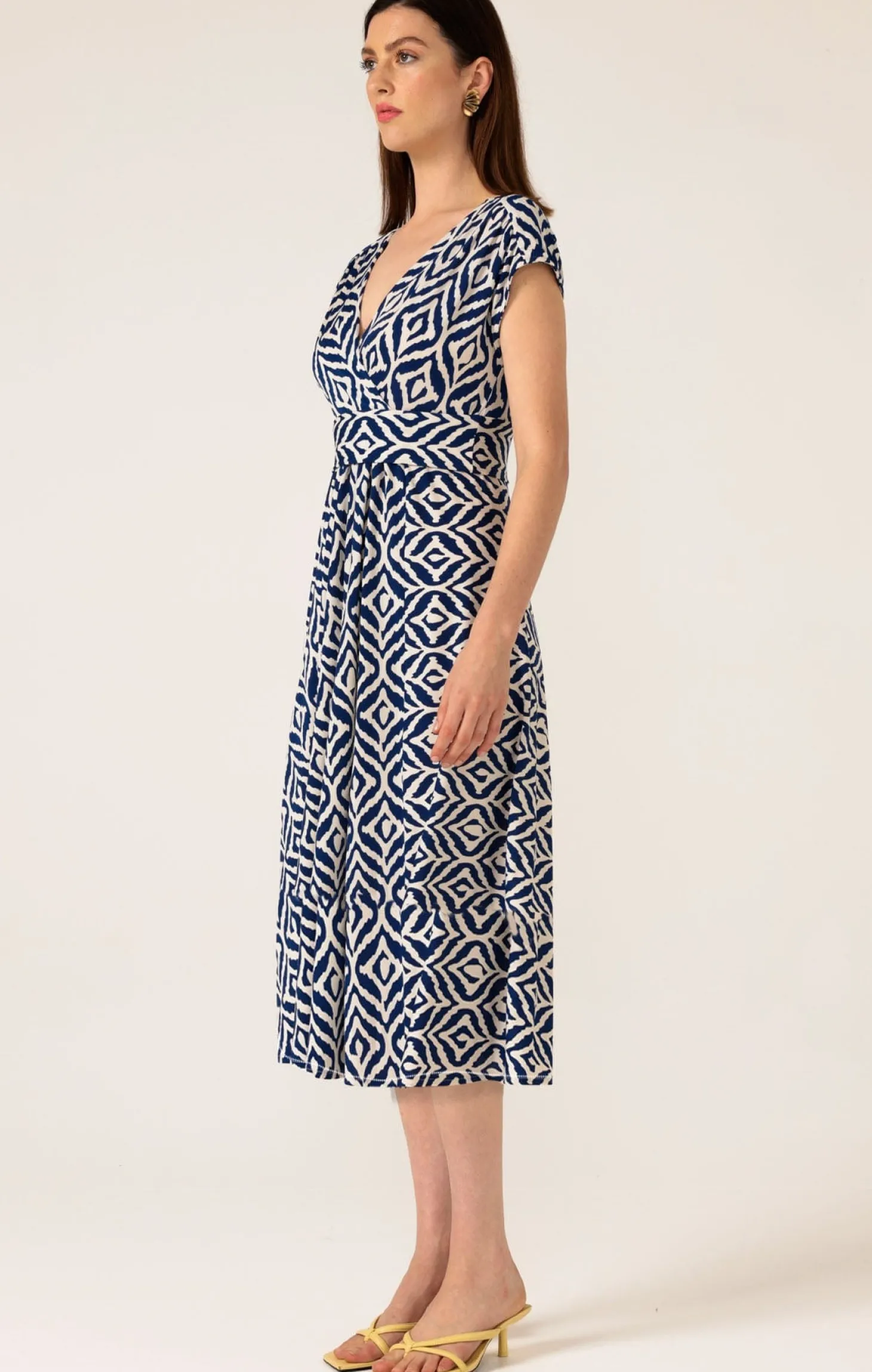 POOLSIDE LOUNGING DRESS