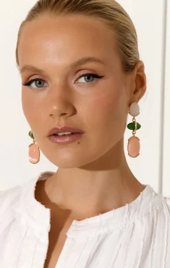 RESIN TRIO DROP EARRING