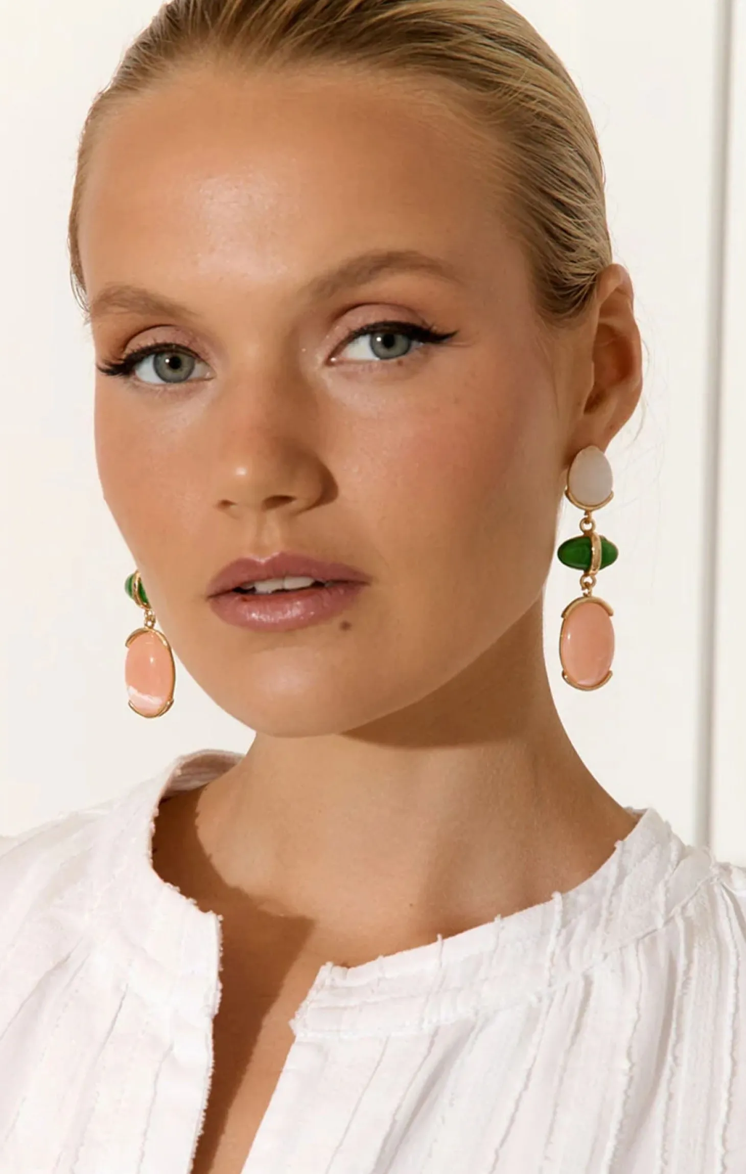 RESIN TRIO DROP EARRING
