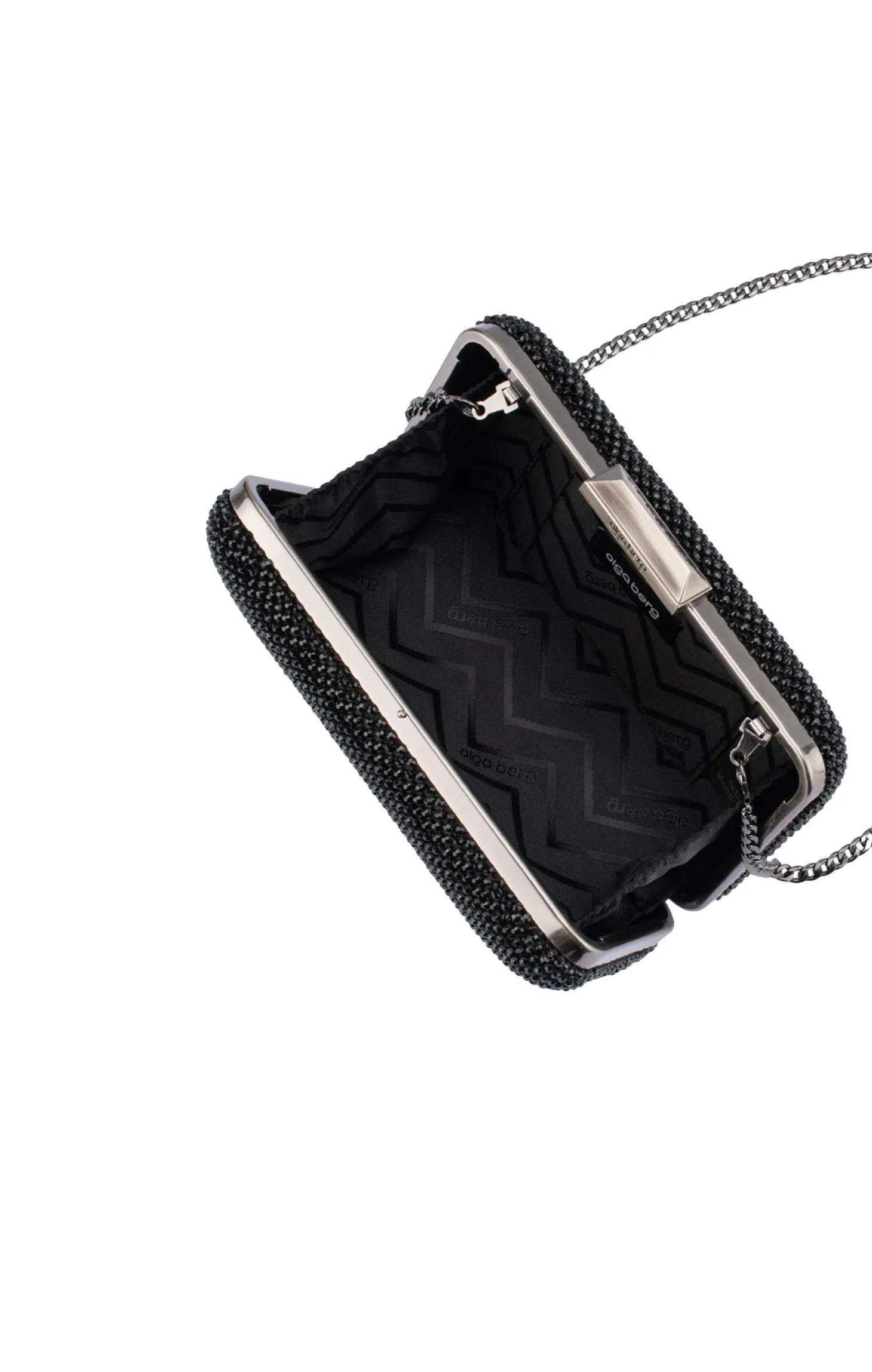 RONNY CRYSTAL MESH CLUTCH IN BLACK