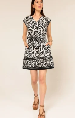 SHAKER SHIFT DRESS