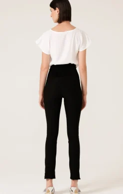 SKINNY PANT IN BLACK