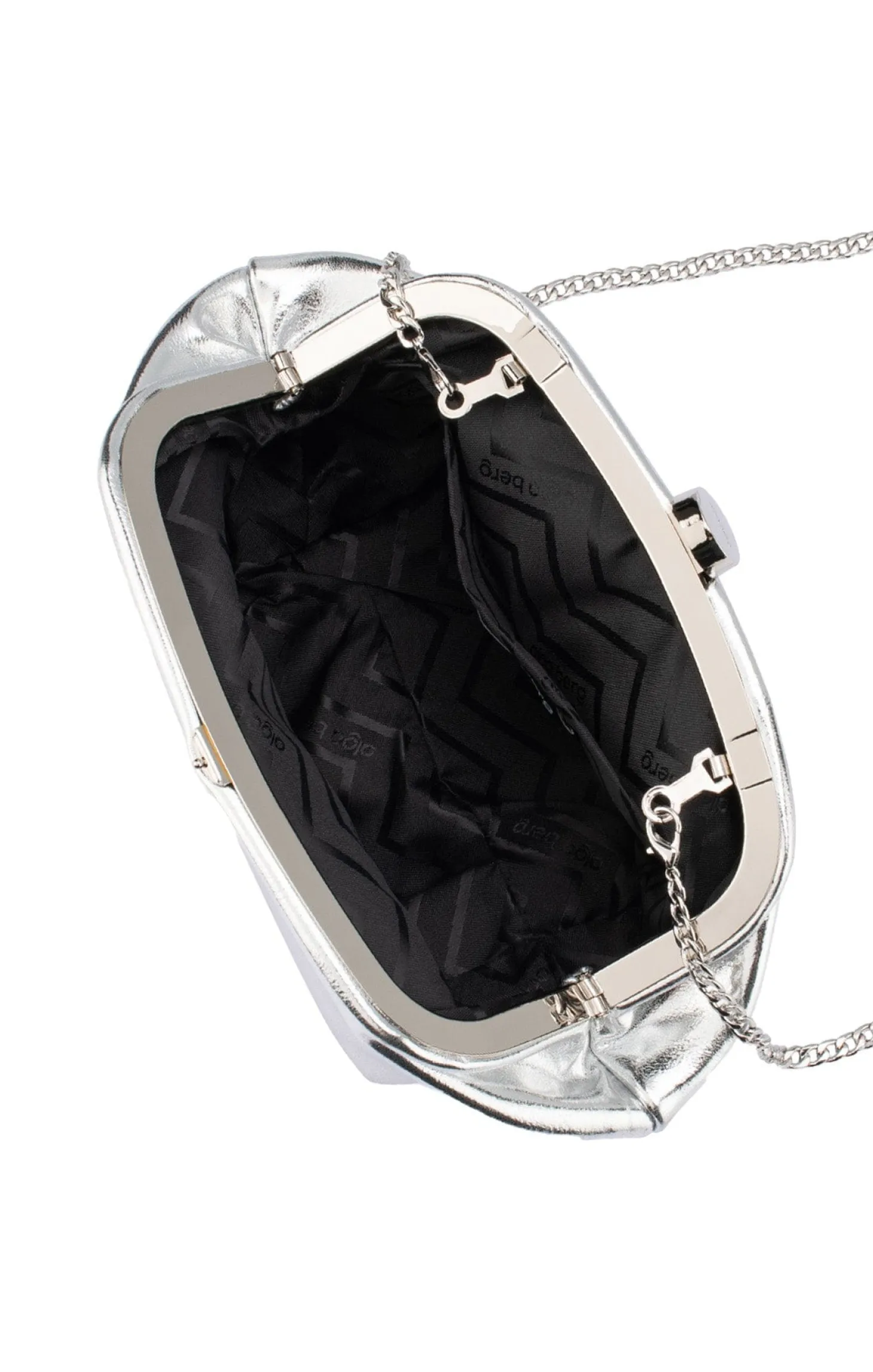 TALLY METALLIC CLUTCH IN SILVER