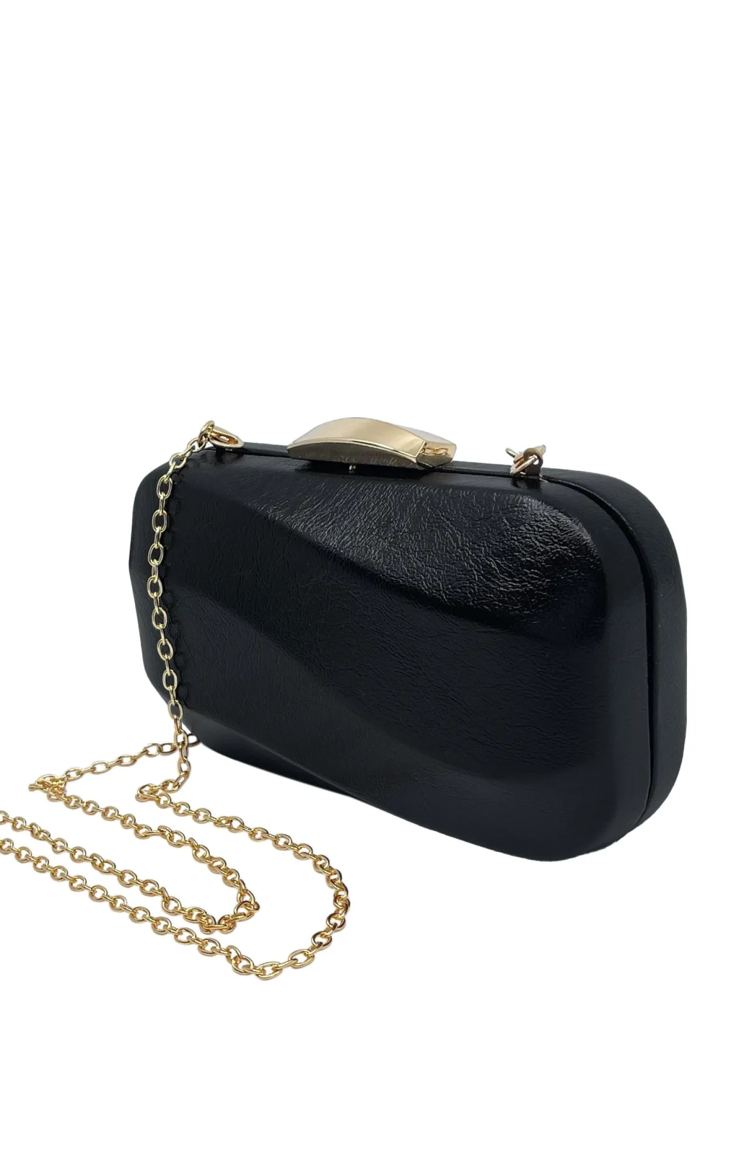 WAVY STRUCTURED CLUTCH IN BLACK